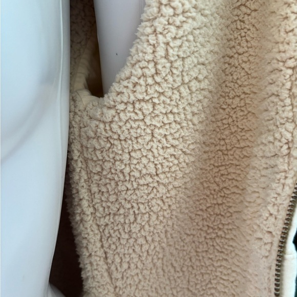 Natural Reflections Cream Sherpa Jacket - Picture 5 of 8